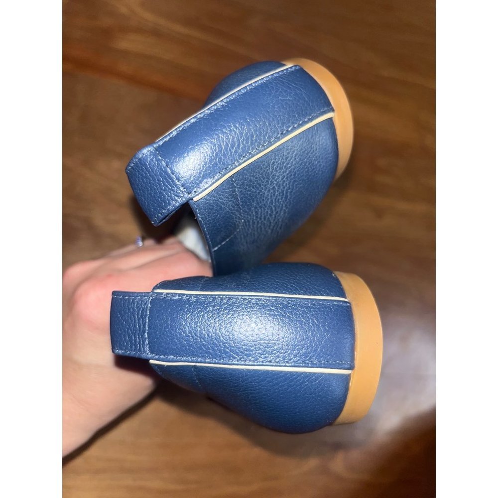 Everlane The Italian Leather Day Glove in Navy Blue Womens Shoes Loafers flats - Picture 5 of 12